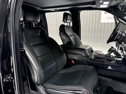 Used 2019 Ford F150 Raptor w/ Equipment Group 802A Luxury AWD/4WD image 28