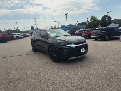Certified 2020 Chevrolet Blazer LT w/ Sound & Technology Package AWD/4WD image 2