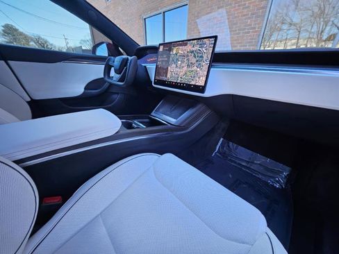 Used 2024 Tesla Model S Plaid image 54