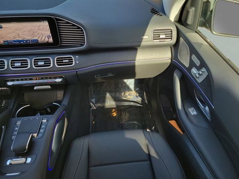 Certified 2026 Mercedes-Benz GLS 450 4MATIC image 21