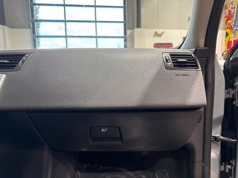 Used 2013 Volvo C30 FWD image 68