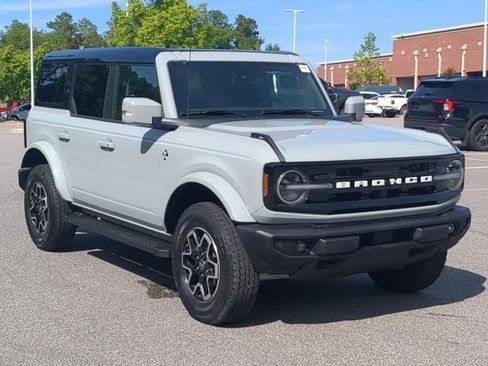 Certified 2024 Ford Bronco Outer Banks AWD/4WD image 2