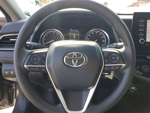 Used 2023 Toyota Camry LE image 22