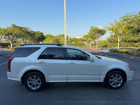 Used 2006 Cadillac SRX w/ Drivers Level One Package image 6