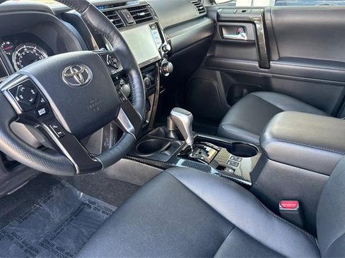 Used 2023 Toyota 4Runner TRD Off-Road Premium image 10