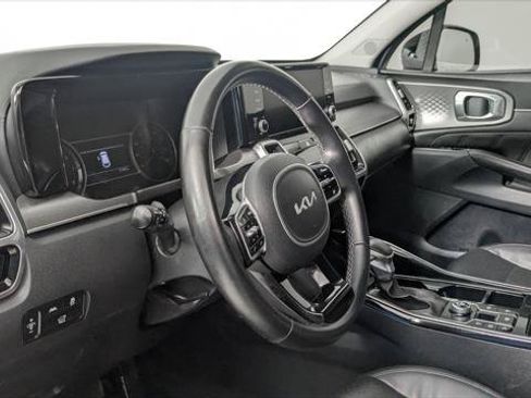 Used 2022 Kia Sorento SX FWD image 23