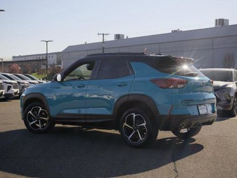 Used 2022 Chevrolet TrailBlazer RS w/ Technology Package FWD image 8