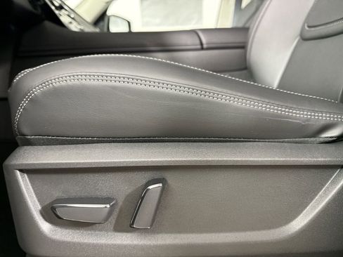 New 2026 Nissan Armada SV image 19