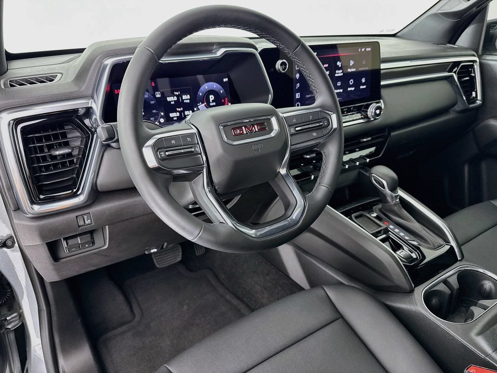 Used 2026 GMC Canyon Elevation w/ Convenience Package RWD image 4