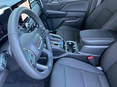 New 2025 GMC Canyon Elevation w/ Convenience Package image 9