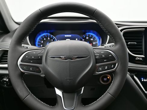 New 2026 Chrysler Pacifica Select image 20