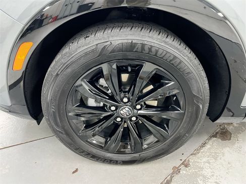 Certified 2024 Buick Envista Sport Touring w/ Convenience I Package image 25