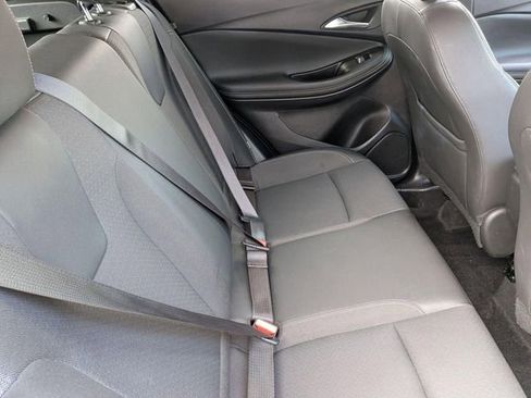 Used 2025 Buick Encore GX Preferred FWD image 25