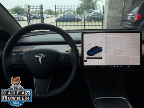 Used 2023 Tesla Model 3 Standard Range RWD image 7