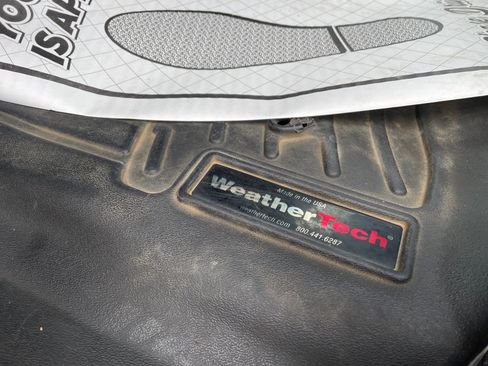 Used 2009 Ford F350 Lariat image 15