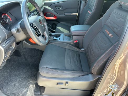 Certified 2023 Nissan Frontier PRO-4X w/ Pro Convenience Package image 7