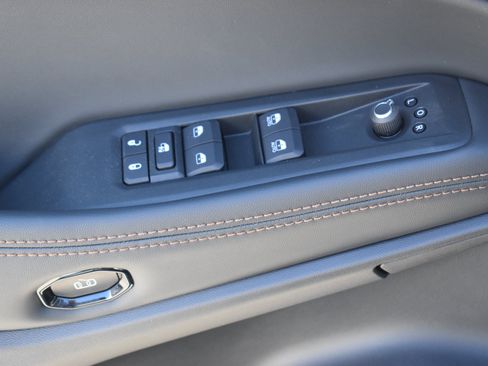 New 2026 Jeep Cherokee Limited AWD/4WD image 12