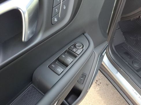 New 2026 Buick Enclave Preferred w/ Power Package image 16