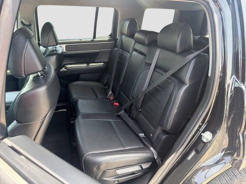 Used 2024 Hyundai Santa Fe Limited FWD image 13