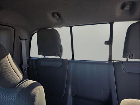 Used 2013 Toyota Tacoma 4x4 Access Cab V6 w/ SR5 Pkg image 50