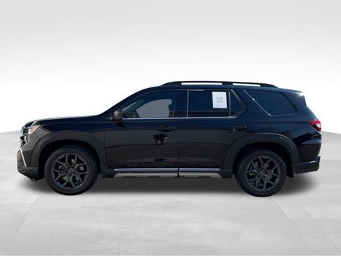 Used 2024 Honda Pilot Elite image 2