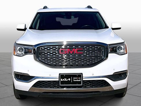 Used 2019 GMC Acadia Denali image 4