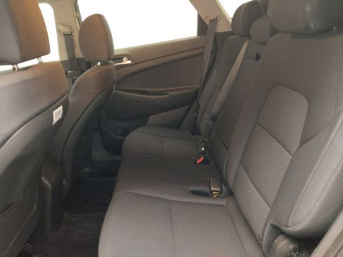 Used 2021 Hyundai Tucson SE FWD image 18