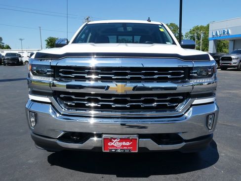 Used 2017 Chevrolet Silverado 1500 LTZ w/ Sport Package AWD/4WD image 9