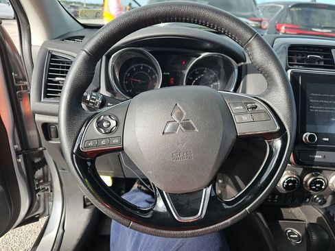 Used 2024 Mitsubishi Outlander Sport SE image 10