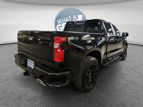 Certified 2025 Chevrolet Silverado 1500 RST AWD/4WD image 4