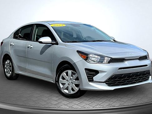 Used 2023 Kia Rio LX FWD image 2