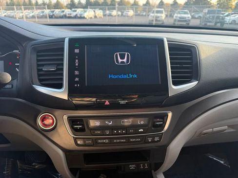 Used 2016 Honda Pilot EX image 9