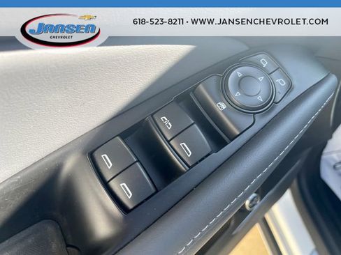 Used 2023 Buick Enclave Essence w/ Experience Buick Package FWD image 23
