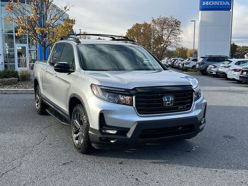 Used 2021 Honda Ridgeline Sport image 1