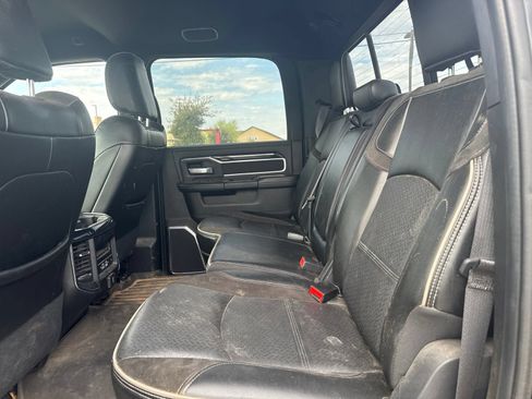 Used 2022 RAM 3500 Laramie AWD/4WD image 10
