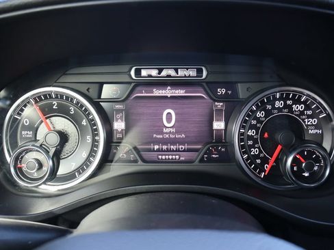 Used 2020 RAM 1500 Big Horn AWD/4WD image 39