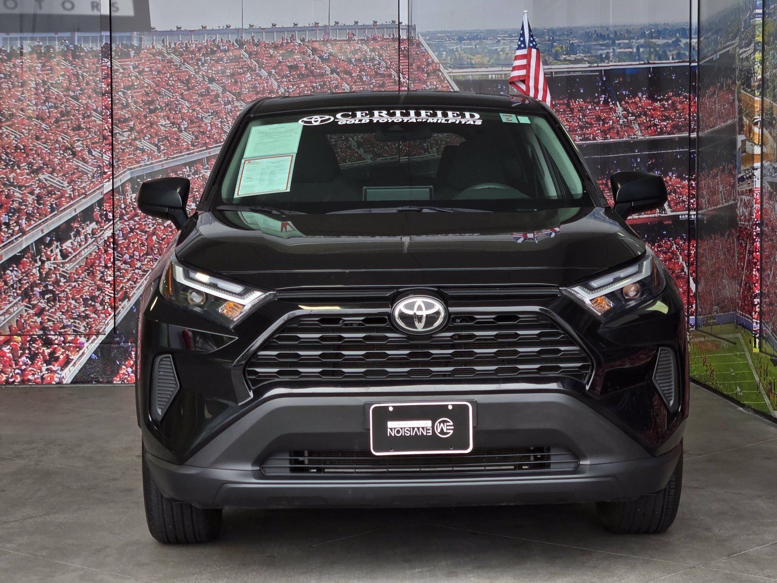 Certified 2025 Toyota RAV4 LE AWD/4WD image 3