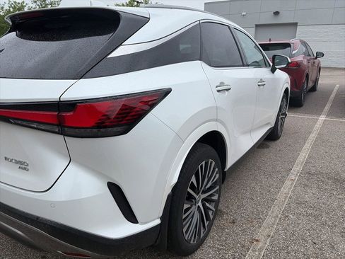 Used 2023 Lexus RX 350 Premium Plus w/ Accessory Package (A2) AWD/4WD image 9