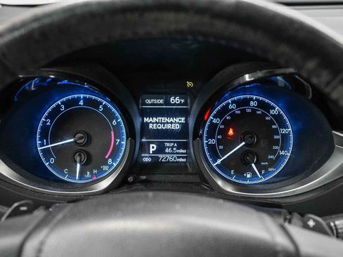 Used 2015 Toyota Corolla S Premium FWD image 25