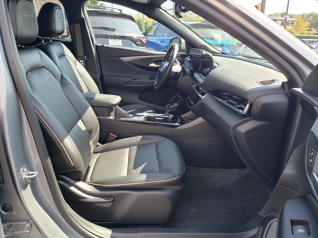 Used 2026 Buick Envista Avenir FWD image 21