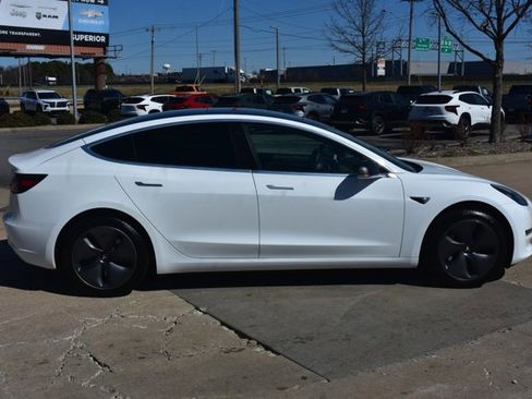 Used 2020 Tesla Model 3 image 4