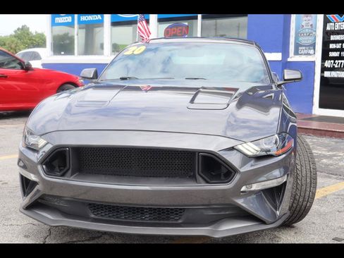 Used 2020 Ford Mustang GT RWD image 4