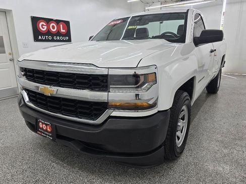 Used 2018 Chevrolet Silverado 1500 W/T w/ Trailering Package RWD image 9