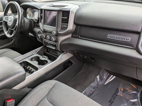 Used 2019 RAM 1500 Big Horn image 32