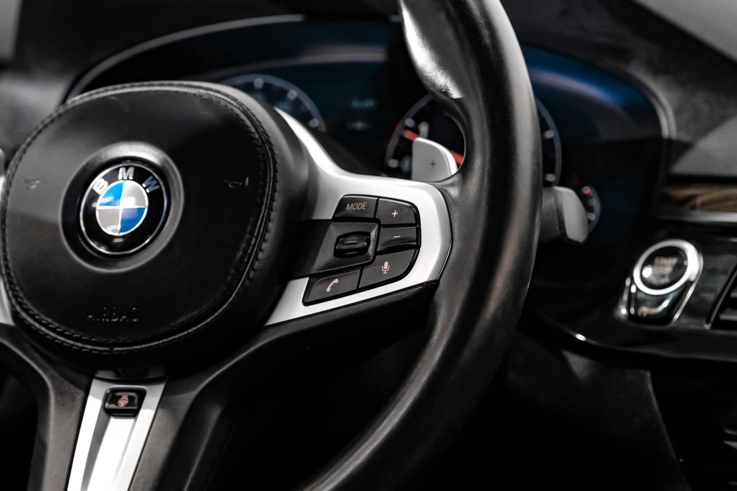 Used 2019 BMW 540i w/ M Sport Package RWD image 29