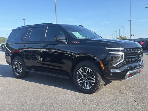 Used 2026 Chevrolet Tahoe Z71 w/ Z71 Off-Road Package AWD/4WD image 3