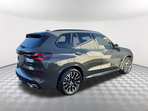 New 2026 BMW X5 xDrive50e w/ M Sport Package AWD/4WD image 5