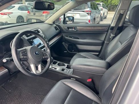 Used 2016 Subaru Outback 3.6R Limited AWD/4WD image 8