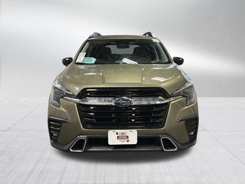 Used 2025 Subaru Ascent Touring w/ Popular Package #2 AWD/4WD image 2