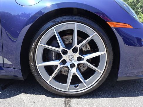 Certified 2025 Porsche 911 Carrera T RWD image 26